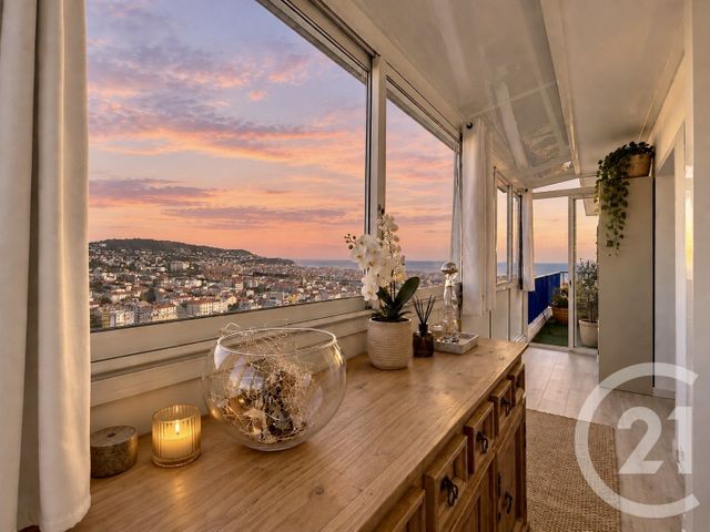 Appartement T3 à vendre - 3 pièces - 70.0 m2 - NICE - 06 - PROVENCE-ALPES-COTE-D-AZUR - Century 21 Villas D'Azur