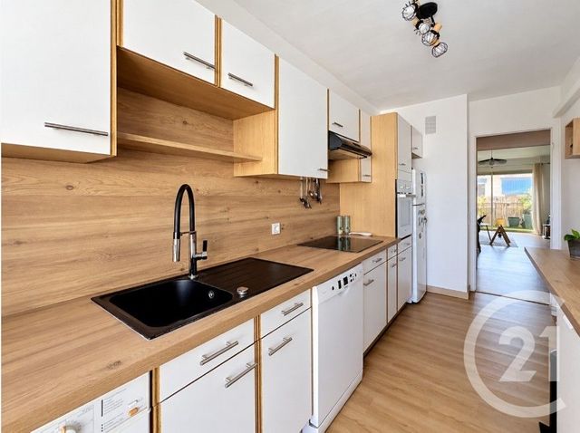 Appartement F3 à vendre - 3 pièces - 68.04 m2 - CAGNES SUR MER - 06 - PROVENCE-ALPES-COTE-D-AZUR - Century 21 Villas D'Azur