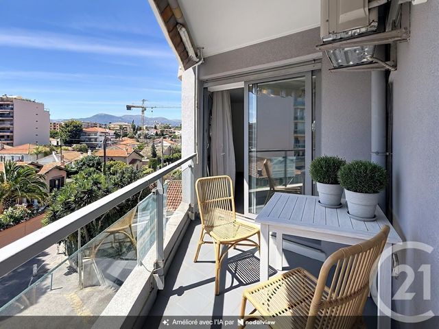 Appartement F3 à vendre - 3 pièces - 72.3 m2 - CAGNES SUR MER - 06 - PROVENCE-ALPES-COTE-D-AZUR - Century 21 Villas D'Azur