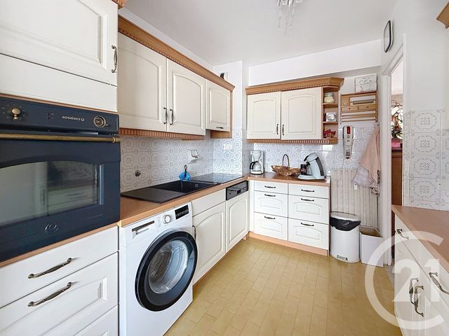 Appartement F3 à vendre - 3 pièces - 76.0 m2 - CAGNES SUR MER - 06 - PROVENCE-ALPES-COTE-D-AZUR - Century 21 Villas D'Azur
