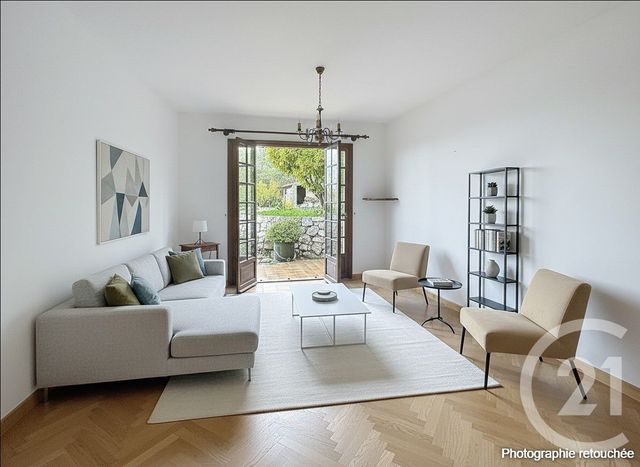 maison à vendre - 5 pièces - 124.19 m2 - ST LAURENT DU VAR - 06 - PROVENCE-ALPES-COTE-D-AZUR - Century 21 Villas D'Azur