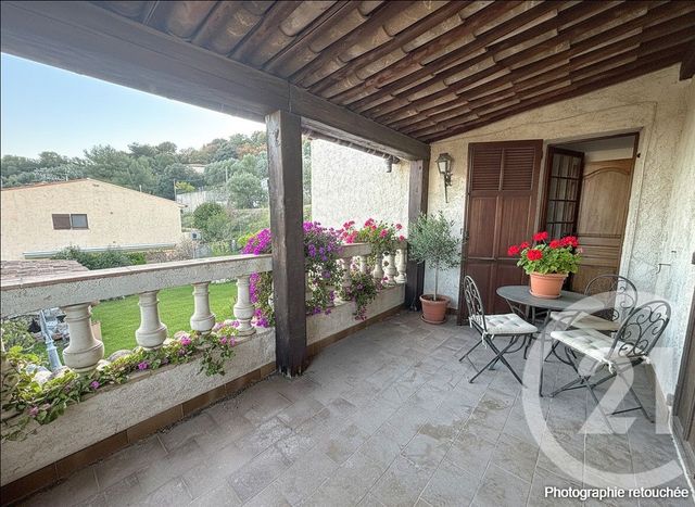 maison à vendre - 5 pièces - 124.19 m2 - ST LAURENT DU VAR - 06 - PROVENCE-ALPES-COTE-D-AZUR - Century 21 Villas D'Azur