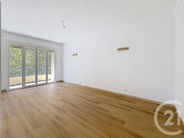 Appartement F2 bis à vendre - 3 pièces - 65.88 m2 - CAGNES SUR MER - 06 - PROVENCE-ALPES-COTE-D-AZUR - Century 21 Villas D'Azur