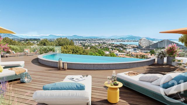 Appartement T4 à vendre - 4 pièces - 110.42 m2 - VILLENEUVE LOUBET - 06 - PROVENCE-ALPES-COTE-D-AZUR - Century 21 Villas D'Azur