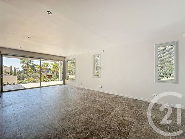 Appartement F4 à vendre - 4 pièces - 200.19 m2 - CAGNES SUR MER - 06 - PROVENCE-ALPES-COTE-D-AZUR - Century 21 Villas D'Azur