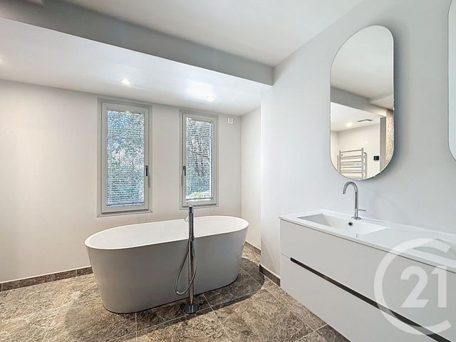 Appartement F4 à vendre - 4 pièces - 200.19 m2 - CAGNES SUR MER - 06 - PROVENCE-ALPES-COTE-D-AZUR - Century 21 Villas D'Azur