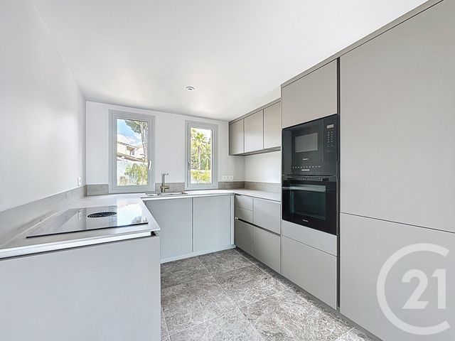 Appartement F4 à vendre - 4 pièces - 141.0 m2 - CAGNES SUR MER - 06 - PROVENCE-ALPES-COTE-D-AZUR - Century 21 Villas D'Azur