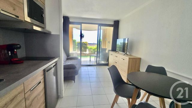 Appartement F2 à vendre - 2 pièces - 26.91 m2 - CANNES LA BOCCA - 06 - PROVENCE-ALPES-COTE-D-AZUR - Century 21 Villas D'Azur