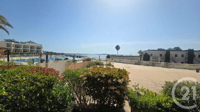Appartement F2 à vendre - 2 pièces - 26.91 m2 - CANNES LA BOCCA - 06 - PROVENCE-ALPES-COTE-D-AZUR - Century 21 Villas D'Azur