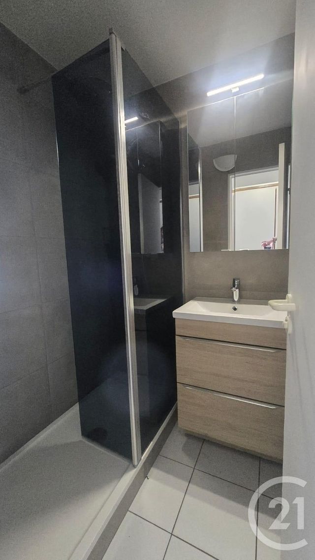 Appartement F2 à vendre - 2 pièces - 26.91 m2 - CANNES LA BOCCA - 06 - PROVENCE-ALPES-COTE-D-AZUR - Century 21 Villas D'Azur