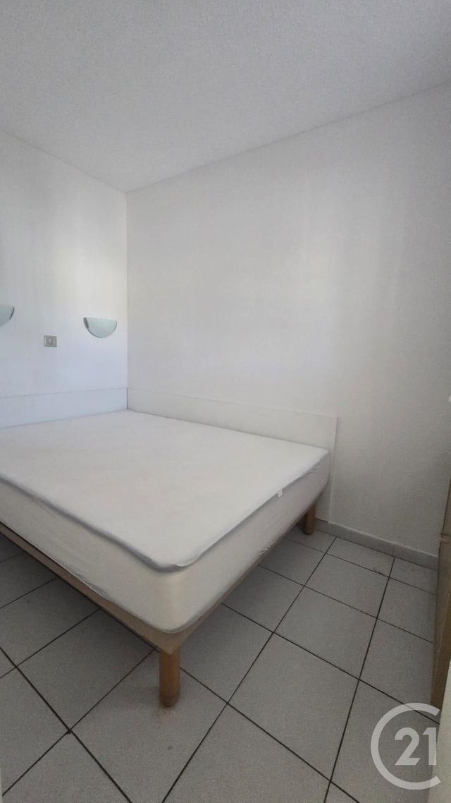 Appartement F2 à vendre - 2 pièces - 26.91 m2 - CANNES LA BOCCA - 06 - PROVENCE-ALPES-COTE-D-AZUR - Century 21 Villas D'Azur