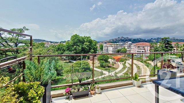 Appartement F3 à vendre - 3 pièces - 63.3 m2 - CAGNES SUR MER - 06 - PROVENCE-ALPES-COTE-D-AZUR - Century 21 Villas D'Azur