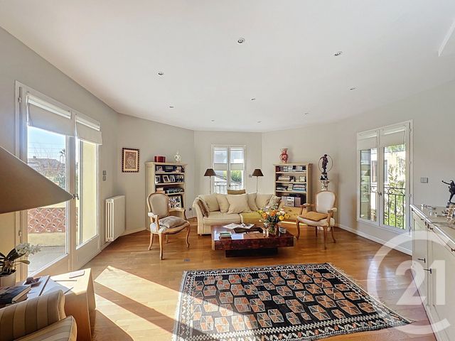 maison à vendre - 7 pièces - 180.0 m2 - CAGNES SUR MER - 06 - PROVENCE-ALPES-COTE-D-AZUR - Century 21 Villas D'Azur