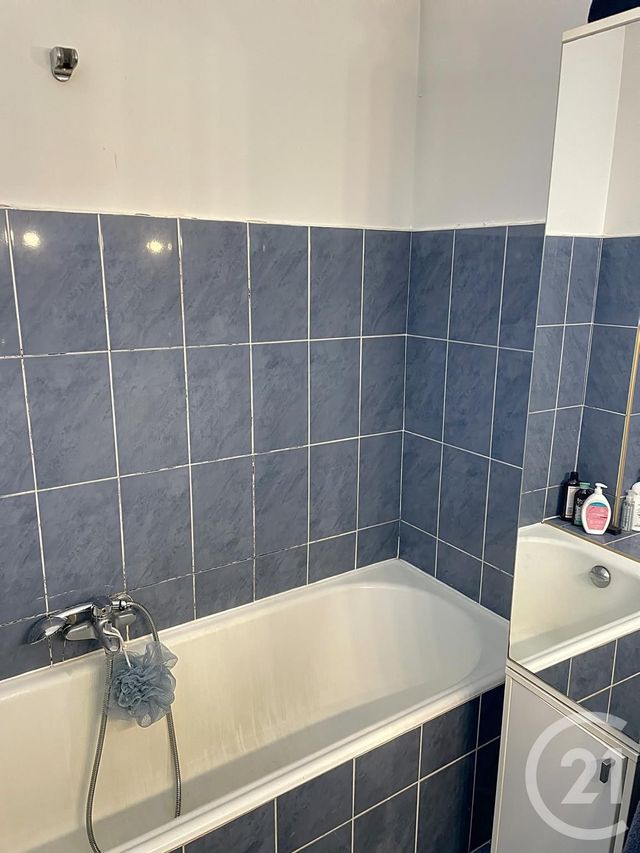 Appartement F3 à vendre - 3 pièces - 59.17 m2 - NICE - 06 - PROVENCE-ALPES-COTE-D-AZUR - Century 21 Villas D'Azur