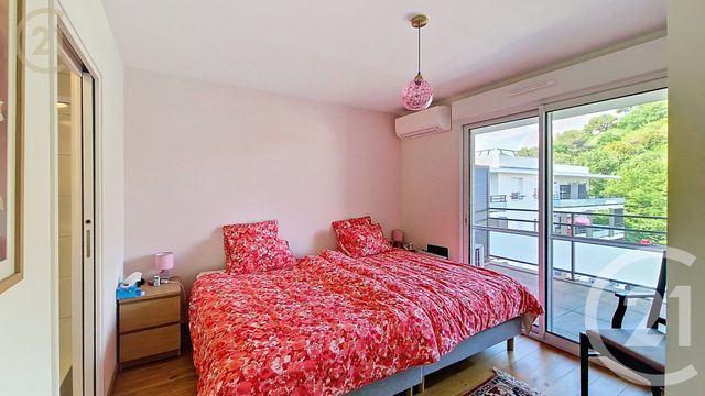 Appartement F3 bis à vendre - 3 pièces - 82.91 m2 - CAGNES SUR MER - 06 - PROVENCE-ALPES-COTE-D-AZUR - Century 21 Villas D'Azur