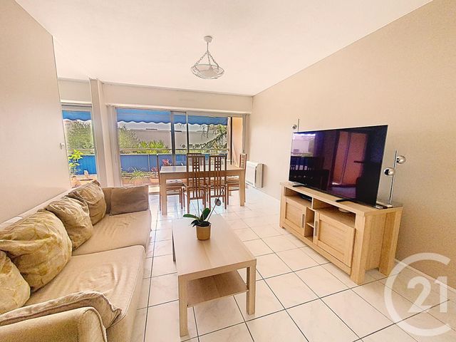 Appartement F3 à vendre - 3 pièces - 68.52 m2 - CANNES LA BOCCA - 06 - PROVENCE-ALPES-COTE-D-AZUR - Century 21 Villas D'Azur