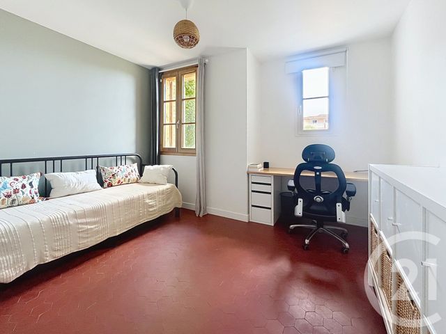 Afficher la photo en grand maison à vendre - 6 pièces - 190.05 m2 - VENCE - 06 - PROVENCE-ALPES-COTE-D-AZUR - Century 21 Villas D'Azur