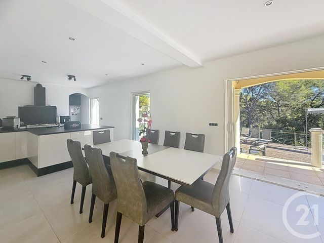 maison à vendre - 6 pièces - 162.1 m2 - CAGNES SUR MER - 06 - PROVENCE-ALPES-COTE-D-AZUR - Century 21 Villas D'Azur