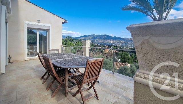 maison à vendre - 6 pièces - 172.76 m2 - CARROS - 06 - PROVENCE-ALPES-COTE-D-AZUR - Century 21 Villas D'Azur