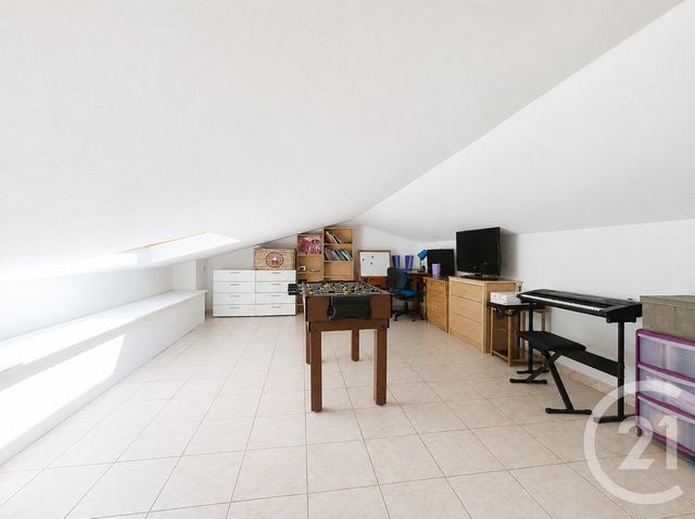 maison à vendre - 6 pièces - 172.76 m2 - CARROS - 06 - PROVENCE-ALPES-COTE-D-AZUR - Century 21 Villas D'Azur