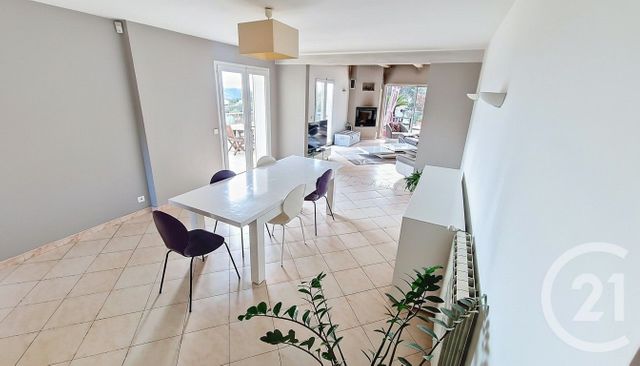 maison à vendre - 6 pièces - 172.76 m2 - CARROS - 06 - PROVENCE-ALPES-COTE-D-AZUR - Century 21 Villas D'Azur