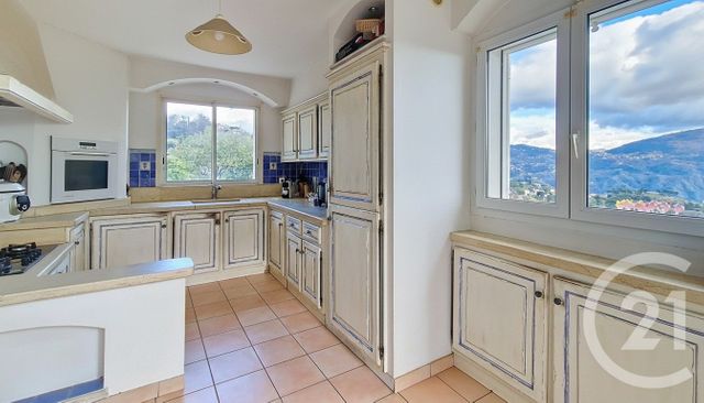 maison à vendre - 6 pièces - 172.76 m2 - CARROS - 06 - PROVENCE-ALPES-COTE-D-AZUR - Century 21 Villas D'Azur