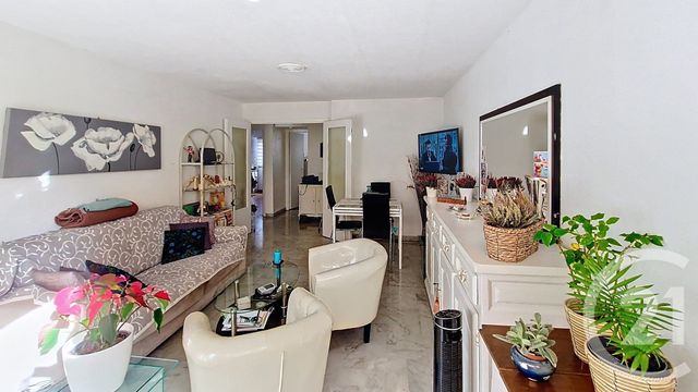 Appartement F2 à vendre - 2 pièces - 56.25 m2 - CAGNES SUR MER - 06 - PROVENCE-ALPES-COTE-D-AZUR - Century 21 Villas D'Azur
