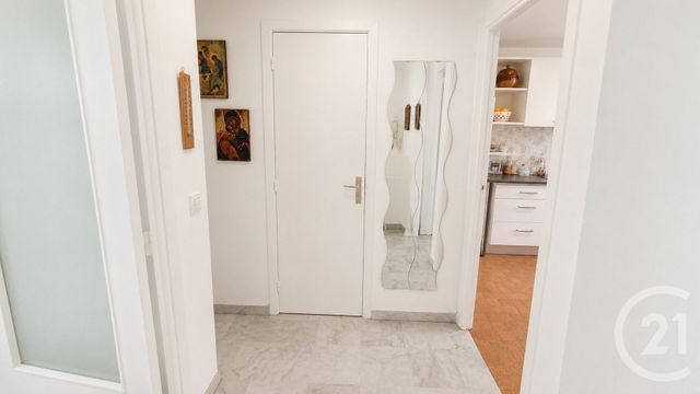 Appartement F2 à vendre - 2 pièces - 56.25 m2 - CAGNES SUR MER - 06 - PROVENCE-ALPES-COTE-D-AZUR - Century 21 Villas D'Azur