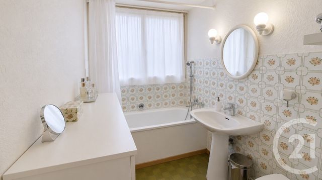 Appartement F2 à vendre - 2 pièces - 56.25 m2 - CAGNES SUR MER - 06 - PROVENCE-ALPES-COTE-D-AZUR - Century 21 Villas D'Azur