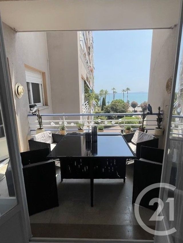 Appartement F2 à vendre - 2 pièces - 47.83 m2 - CAGNES SUR MER - 06 - PROVENCE-ALPES-COTE-D-AZUR - Century 21 Villas D'Azur