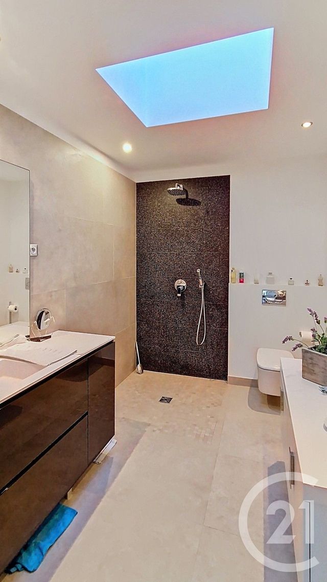 maison à vendre - 5 pièces - 108.89 m2 - CAGNES SUR MER - 06 - PROVENCE-ALPES-COTE-D-AZUR - Century 21 Villas D'Azur