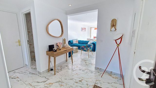 Appartement F3 à vendre - 3 pièces - 64.88 m2 - JUAN LES PINS - 06 - PROVENCE-ALPES-COTE-D-AZUR - Century 21 Villas D'Azur
