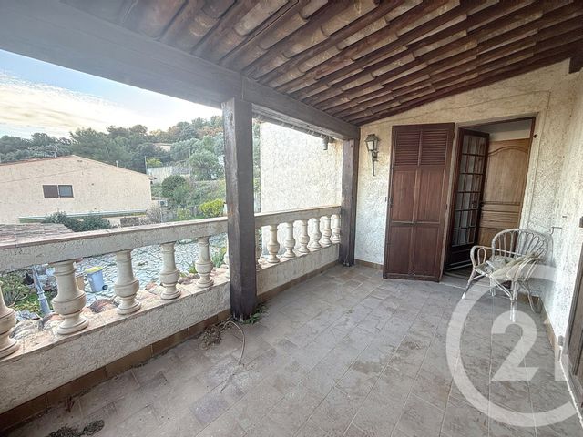 maison à vendre - 5 pièces - 124.19 m2 - ST LAURENT DU VAR - 06 - PROVENCE-ALPES-COTE-D-AZUR - Century 21 Villas D'Azur