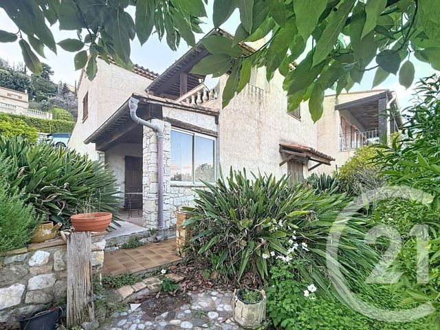 maison à vendre - 5 pièces - 124.19 m2 - ST LAURENT DU VAR - 06 - PROVENCE-ALPES-COTE-D-AZUR - Century 21 Villas D'Azur