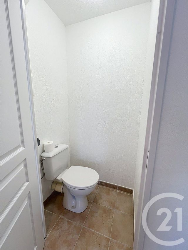 Appartement F3 à louer - 3 pièces - 62.83 m2 - CAGNES SUR MER - 06 - PROVENCE-ALPES-COTE-D-AZUR - Century 21 Villas D'Azur