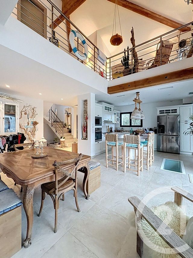 maison à vendre - 5 pièces - 201.55 m2 - LA GAUDE - 06 - PROVENCE-ALPES-COTE-D-AZUR - Century 21 Villas D'Azur