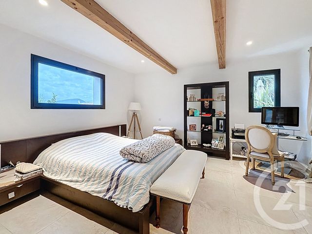 maison à vendre - 5 pièces - 201.55 m2 - LA GAUDE - 06 - PROVENCE-ALPES-COTE-D-AZUR - Century 21 Villas D'Azur