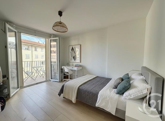 Appartement F3 à vendre - 3 pièces - 58.0 m2 - NICE - 06 - PROVENCE-ALPES-COTE-D-AZUR - Century 21 Villas D'Azur