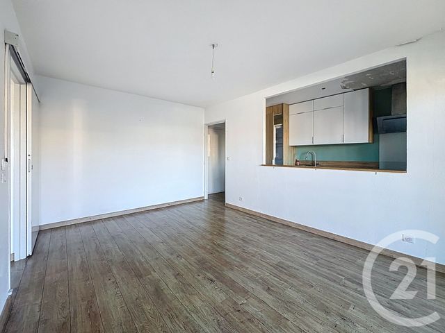 Appartement F2 à louer - 2 pièces - 40.22 m2 - CAGNES SUR MER - 06 - PROVENCE-ALPES-COTE-D-AZUR - Century 21 Villas D'Azur