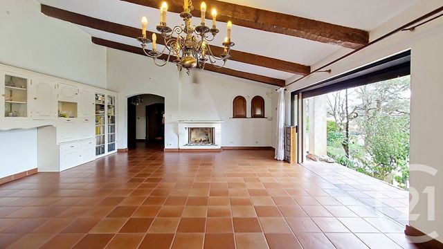 maison à vendre - 4 pièces - 139.6 m2 - ST JEANNET - 06 - PROVENCE-ALPES-COTE-D-AZUR - Century 21 Villas D'Azur