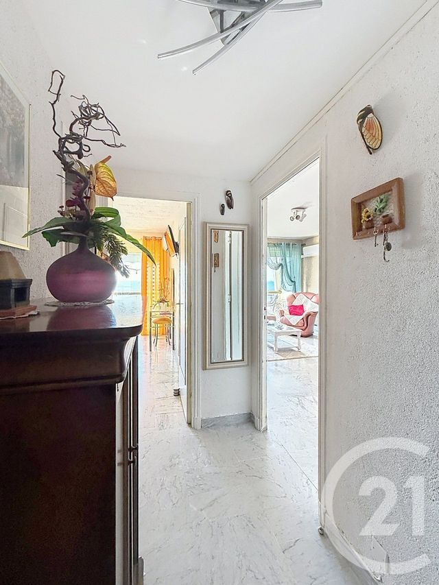 Appartement F3 à vendre - 3 pièces - 76.0 m2 - CAGNES SUR MER - 06 - PROVENCE-ALPES-COTE-D-AZUR - Century 21 Villas D'Azur