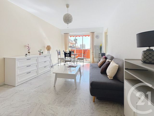 Appartement F1 à louer - 1 pièce - 34.9 m2 - CAGNES SUR MER - 06 - PROVENCE-ALPES-COTE-D-AZUR - Century 21 Villas D'Azur