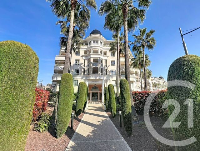 Appartement T4 à vendre - 4 pièces - 79.5 m2 - CAGNES SUR MER - 06 - PROVENCE-ALPES-COTE-D-AZUR - Century 21 Villas D'Azur