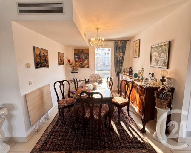 Appartement T4 à vendre - 4 pièces - 79.5 m2 - CAGNES SUR MER - 06 - PROVENCE-ALPES-COTE-D-AZUR - Century 21 Villas D'Azur