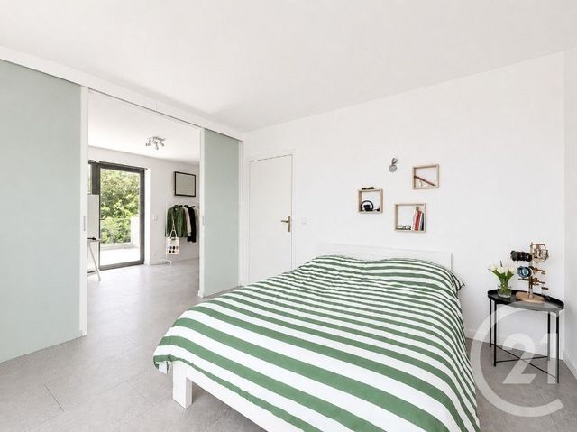 maison à vendre - 4 pièces - 153.27 m2 - CARROS - 06 - PROVENCE-ALPES-COTE-D-AZUR - Century 21 Villas D'Azur