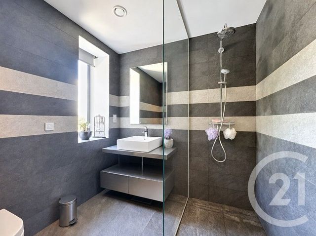 maison à vendre - 4 pièces - 153.27 m2 - CARROS - 06 - PROVENCE-ALPES-COTE-D-AZUR - Century 21 Villas D'Azur
