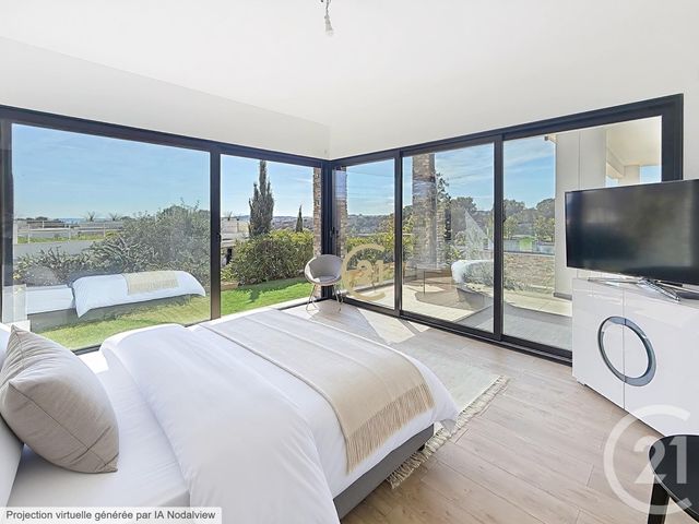 Appartement à vendre - 4 pièces - 137.0 m2 - VILLENEUVE LOUBET - 06 - PROVENCE-ALPES-COTE-D-AZUR - Century 21 Villas D'Azur