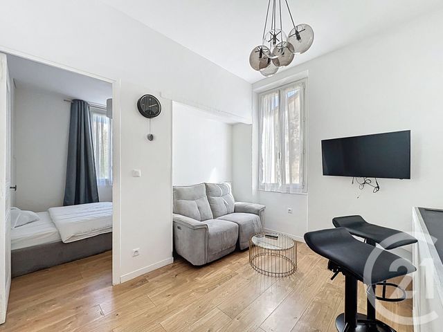 Appartement F2 à louer - 2 pièces - 31.3 m2 - CANNES LA BOCCA - 06 - PROVENCE-ALPES-COTE-D-AZUR - Century 21 Villas D'Azur