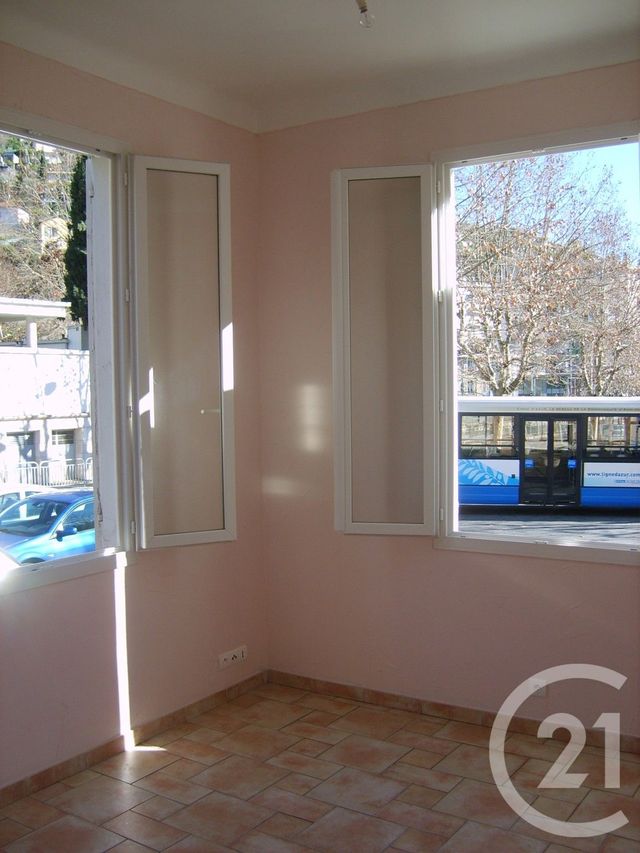 Appartement F3 à vendre - 3 pièces - 50.0 m2 - NICE - 06 - PROVENCE-ALPES-COTE-D-AZUR - Century 21 Villas D'Azur