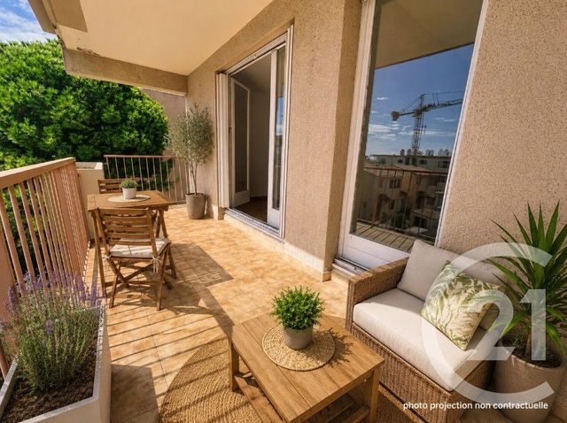 Appartement F3 à louer - 3 pièces - 58.55 m2 - ST LAURENT DU VAR - 06 - PROVENCE-ALPES-COTE-D-AZUR - Century 21 Villas D'Azur